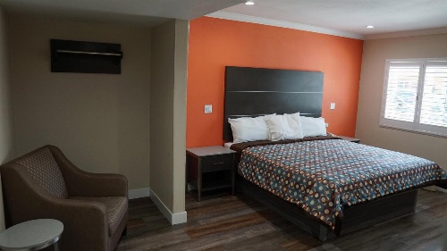 Sea Breeze Inn image 2